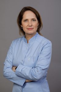 Gydytoja periodontologė Agnė Razmienė | Slėnio odontologijos klinika