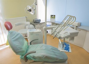 Slėnio odontologijos klinika Klinikos kabinetas, skubi odontologinė pagalba Vilniuje